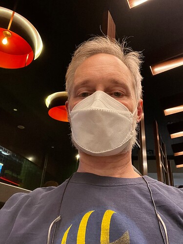My airport selfie so people could recognize me that day.