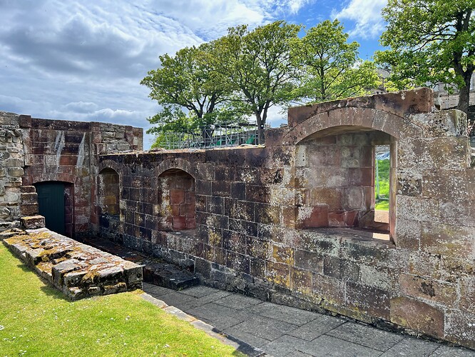 This place was huge. Look at those walls.