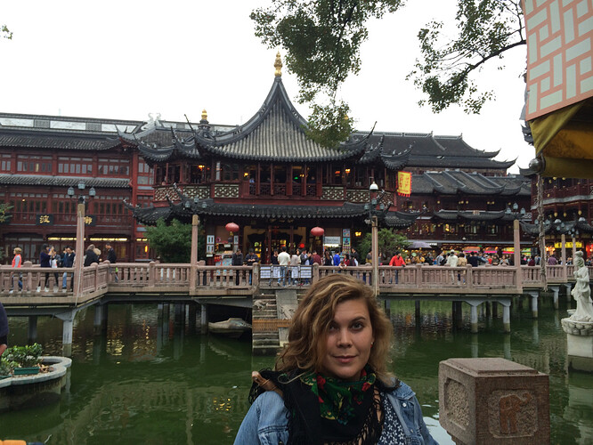 After an 80 minute walk...you can bet we're getting tea at that joint.