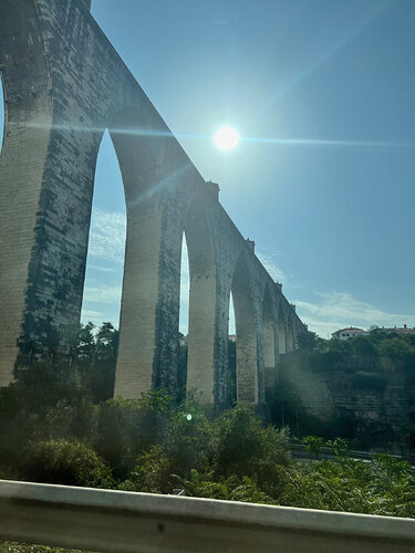 Águas-Livres-Aqueduct