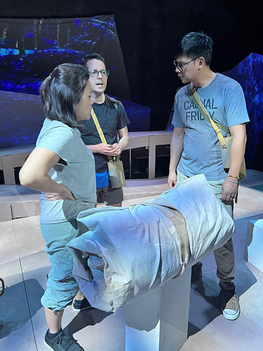 Angelita, Casey and Alexis decide who's carrying the damn tarp