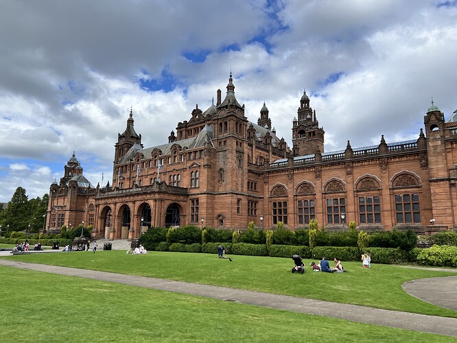 The Kelvingrove Art Museum...from the front.