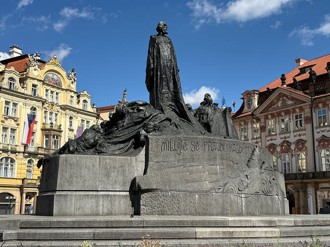 Jan Hus memorial - Old Town Square